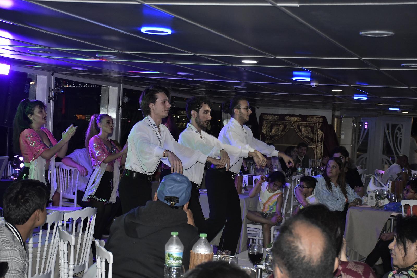 Bosphorus Cruise w/ Unlimited Soft Drinks + Turkish Show and Meeting Point