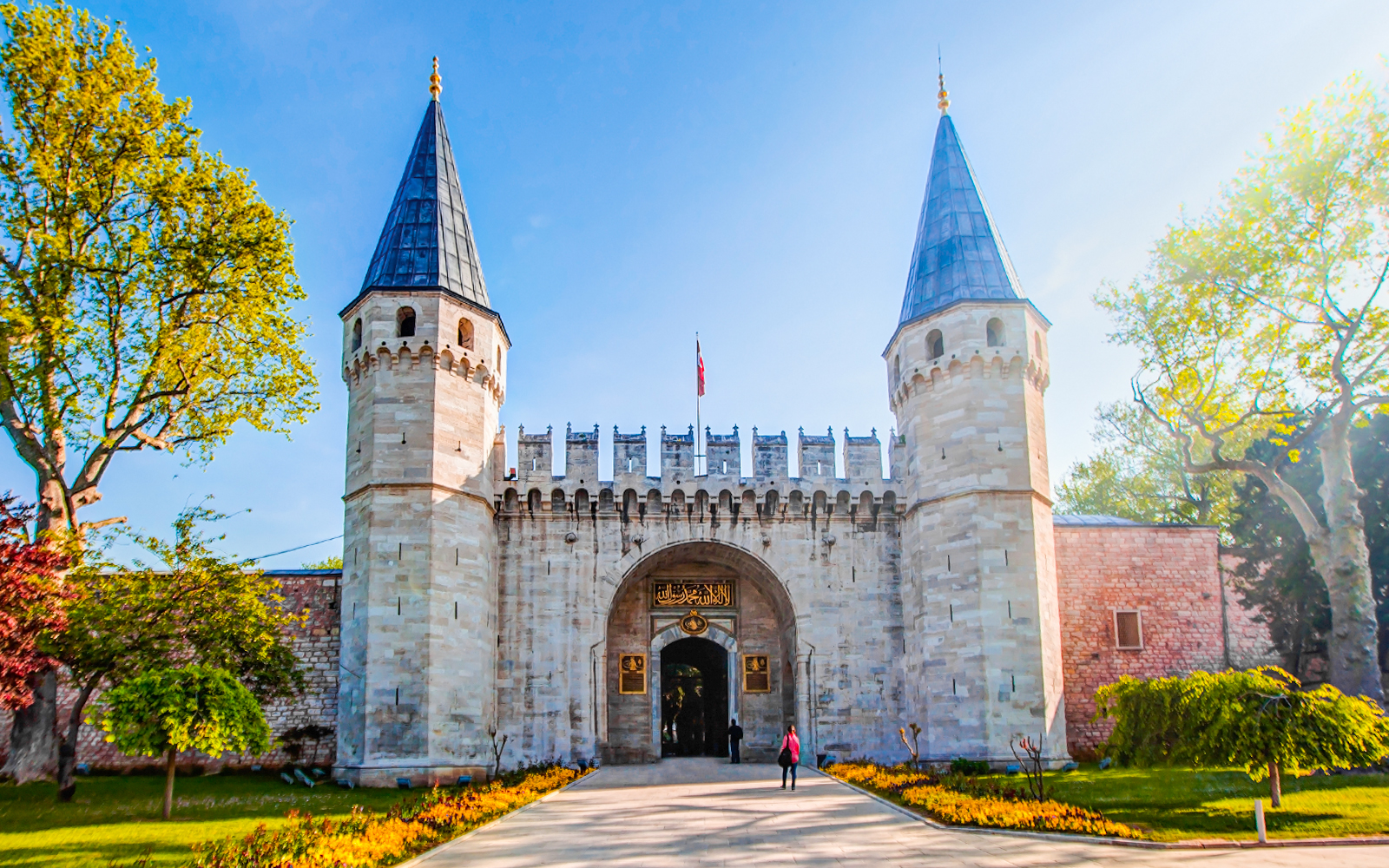 Istanbul Museum : Topkapi Palace & Harem Museum Ticket & Audio Guide (No hotel transfer)